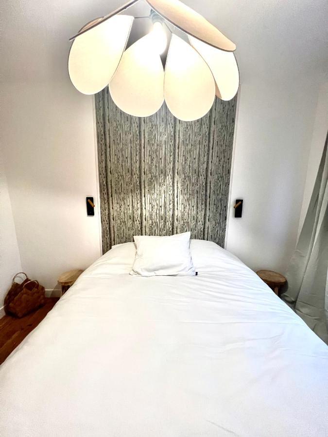 Les Suites Du Beffroi 2 Кале Экстерьер фото